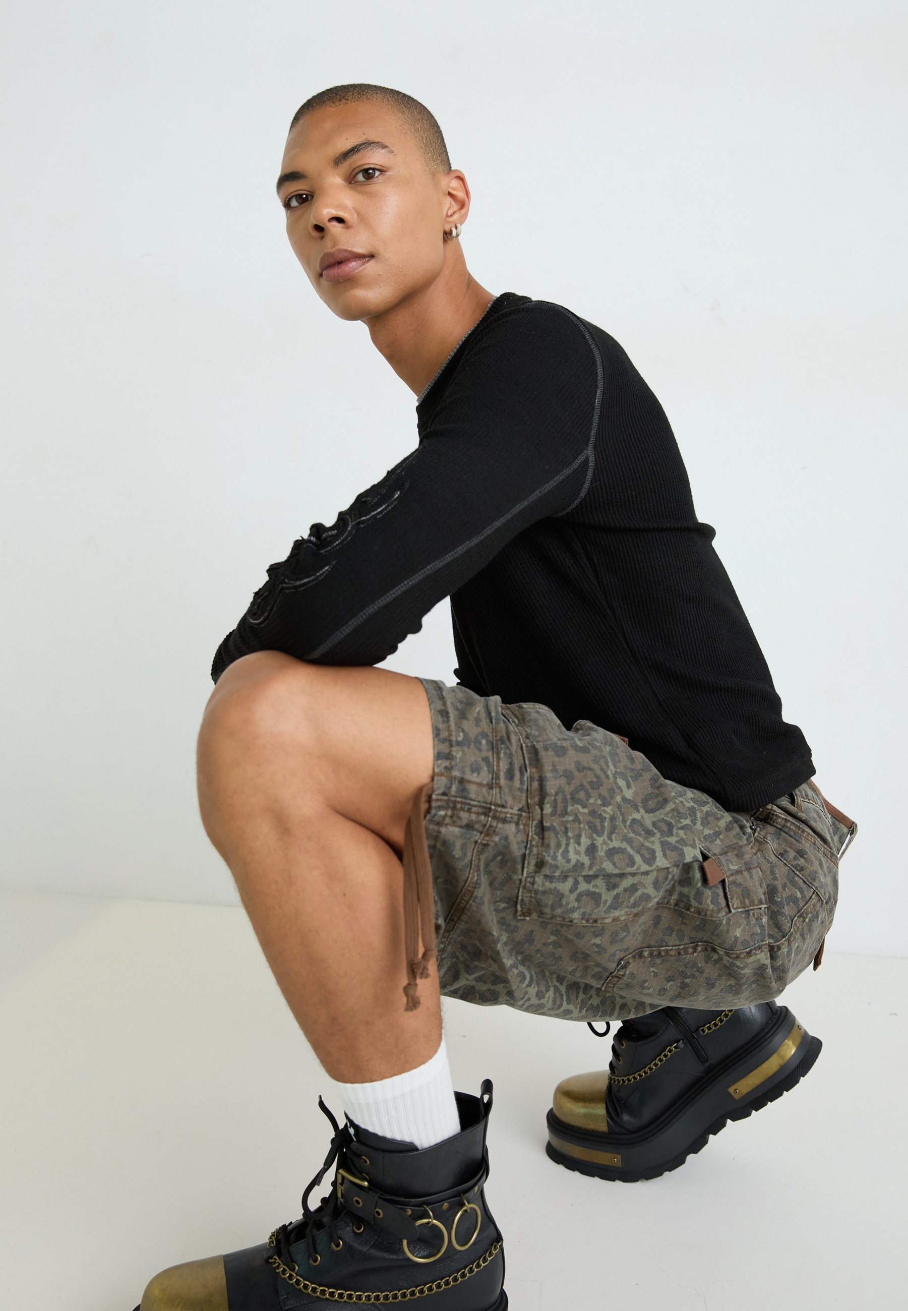 JADED LONDON Leopard Cadet バギー ショートパンツ Charcoal Shop Charcoal Leopard Cadet Baggy Shorts | Jaded London