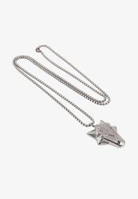 Neselectat, silver coloured