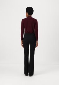 LIU JO PANT FIT AND FLARE - Kalhoty - nero