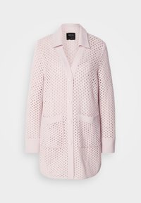 Lichtroze cardigan gemaakt van een textuurstof, met een v-hals, knopen aan de voorkant, twee zakken en lange mouwen met ribgebreide manchetten.