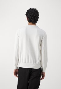 BOSS PACAS - Vesta - white