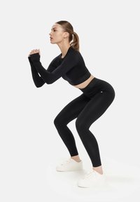 Cardio Bunny ORDINARY - Pikkade varrukatega topp - black