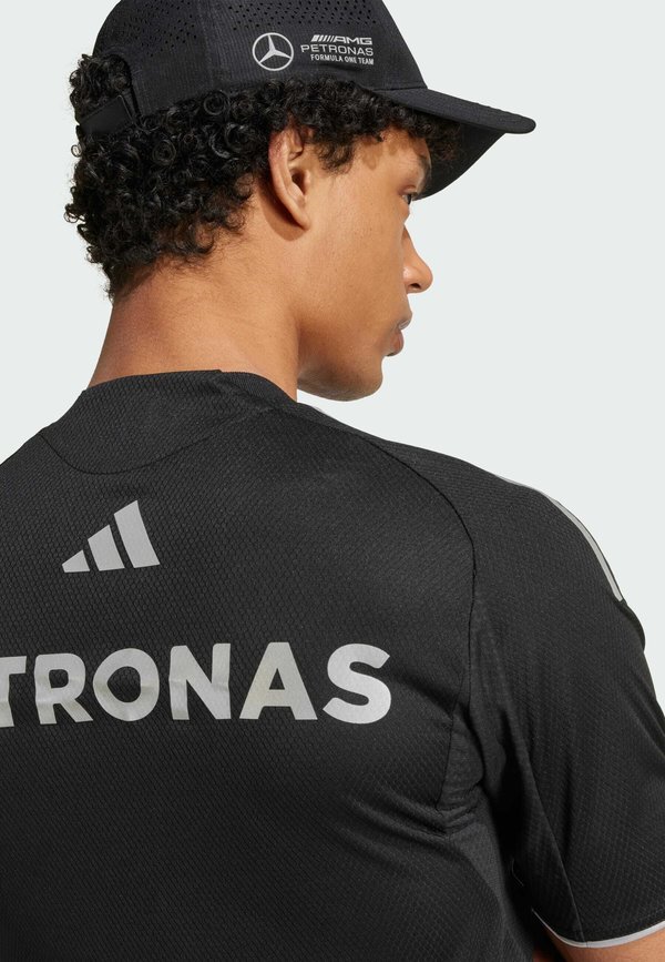 MERCEDES - AMG PETRONAS FORMULA ONE TEAM MECHANICS MEN - Print T-shirt3