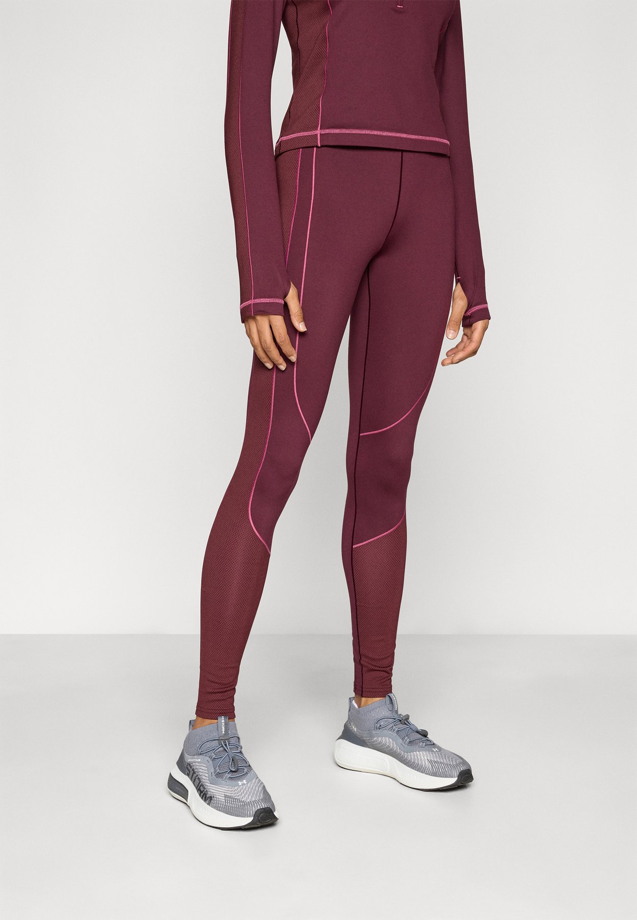 TEXTURED LEGGING