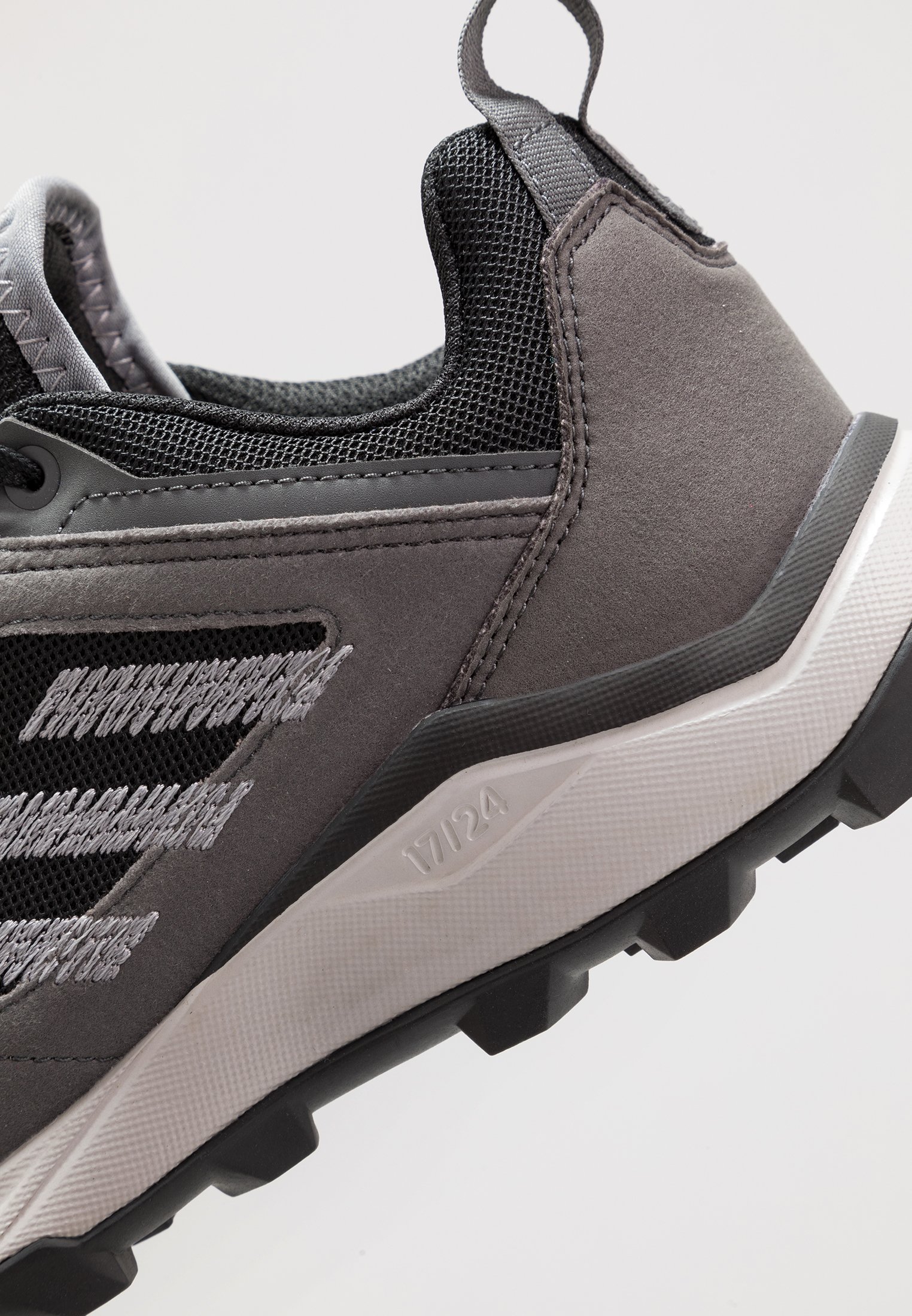 adidas Performance TERREX AGRAVIC TR UB Løpesko for mark adidas Performance TERREX AX3 Fjellsko grey fiveclear