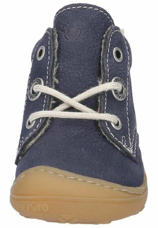 Krabbelschuh – see