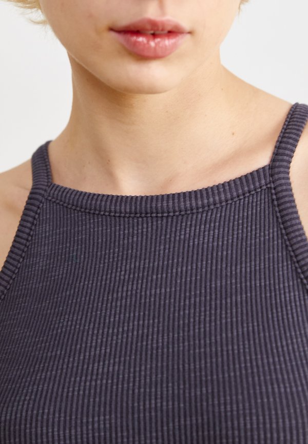 NATURAL BEAUTY MINI - Jersey dress - tarmac4