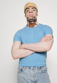 Levi's® SLIM CREW NECK TEE 2 PACK - T-shirt básica - light blue/grey