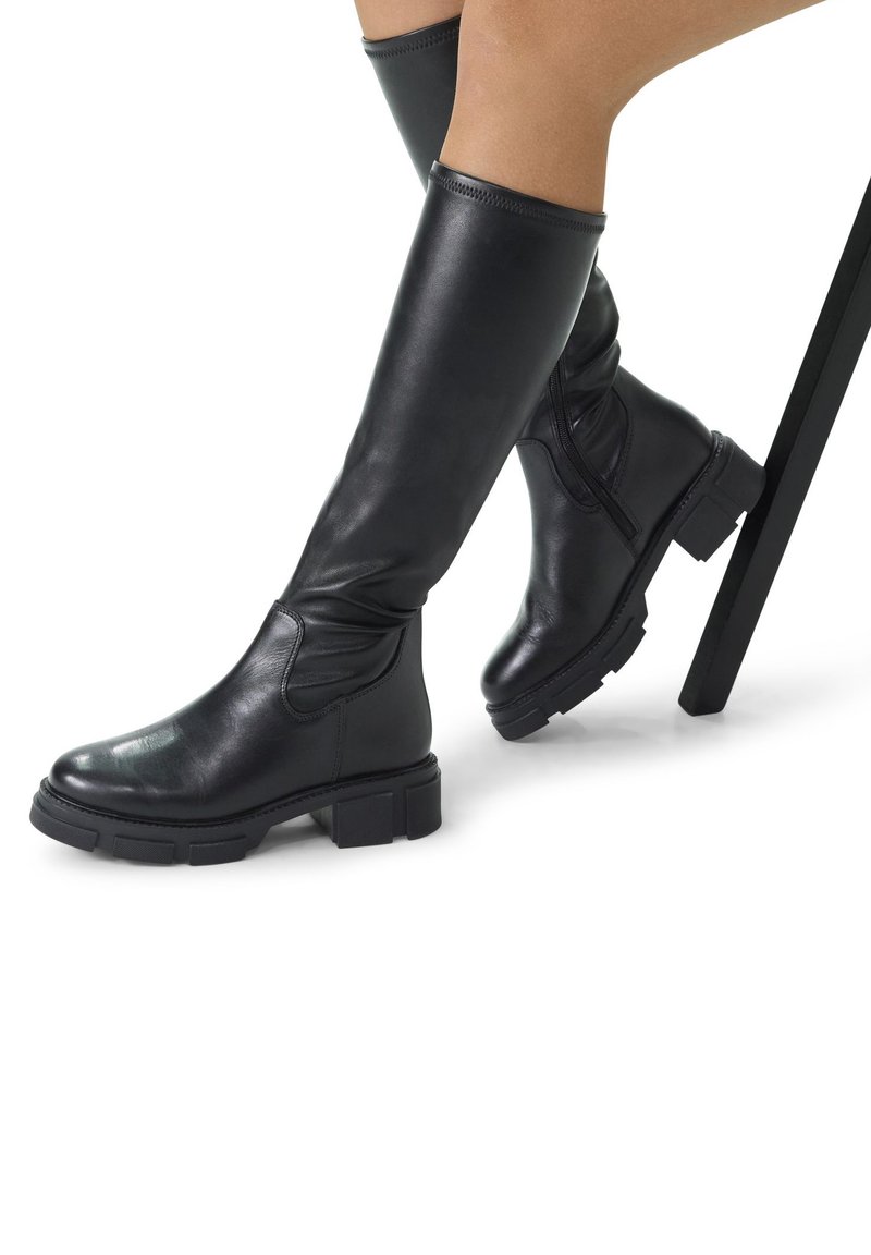 Manfield MIT HOHEM SCHAF - Stivali con plateau - schwarz