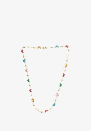 Collana in oro con ciondoli a forma di mezza luna alternati, luccicanti, nei colori rosa, verde, blu, arancione, rosso e bianco.