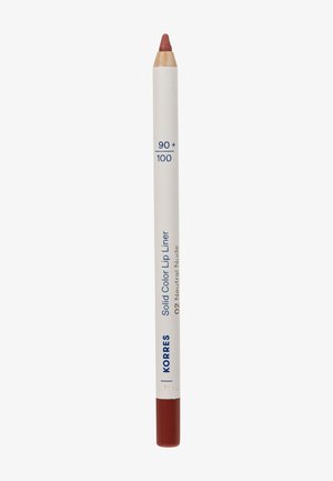 Crayon à lèvres de couleur unie dans un crayon en bois blanc avec une pointe rouge. Comprend un texte bleu, numéro de teinte 02 : Nude Neutre. Design léger.