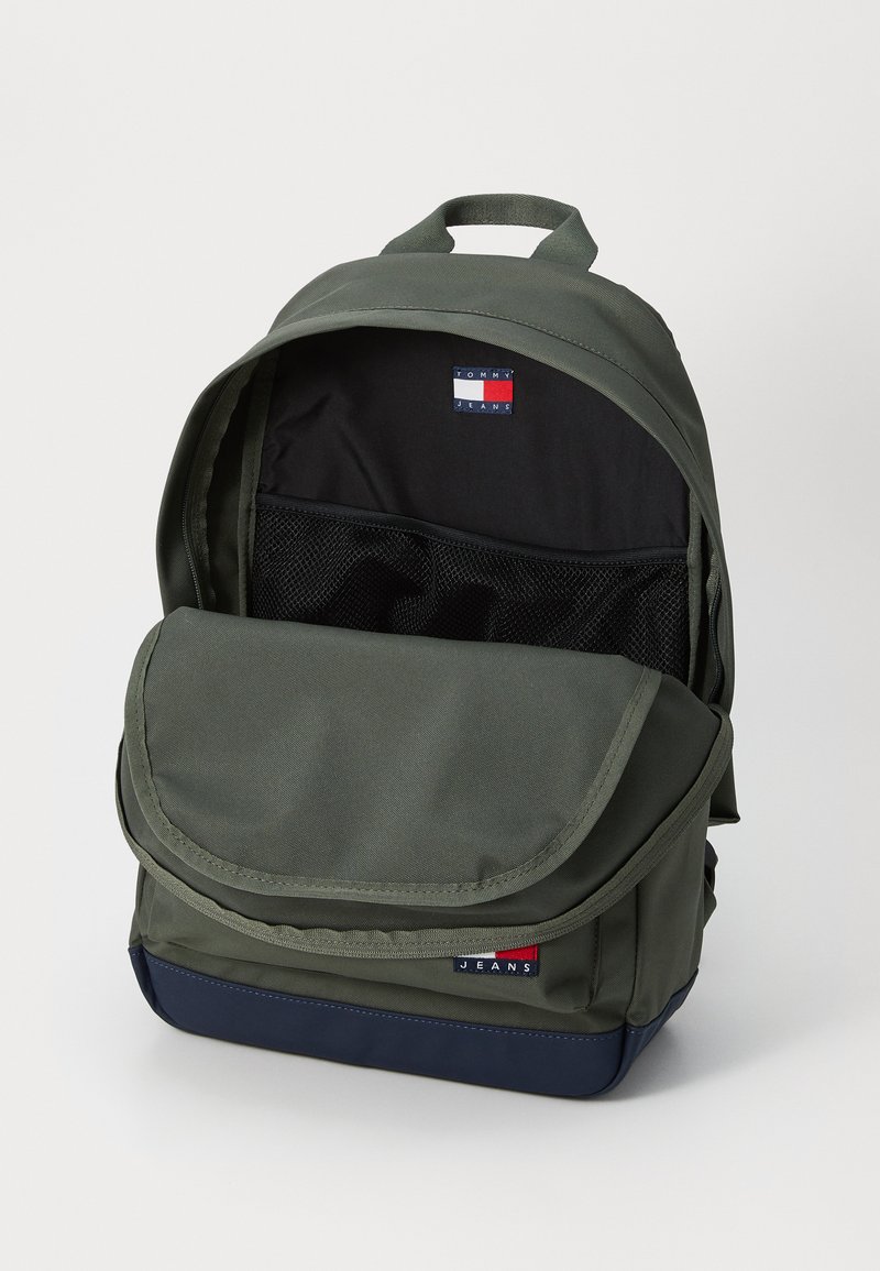 Tommy Jeans DAILY DOME BACKPACK Zaino pewter green/verde Zalando