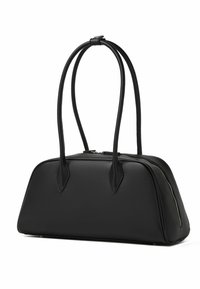 Mustmust mustkäsi, millel on kaks ümarat käepidet, stiilne disain, sile tekstuur ja tõmblukuga sulgemine. Küljel on vastavat tooni tõmblukud.