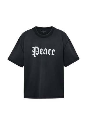 Černé bavlněné tričko s krátkými rukávy, na přední straně bílé gotické písmo s nápisem „Peace“. Kulatý výstřih, volný střih.