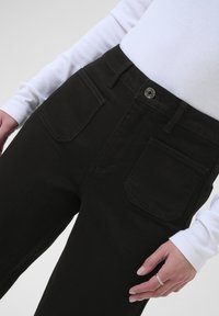 Kaffe Flared Jeans - black deep
