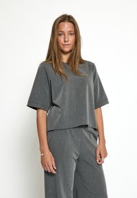 Blůza - dark grey print