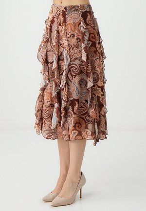 - Spódnica trapezowa