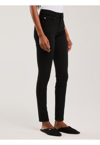 Big Star ADELA - Ļoti pieguloši džinsi - black