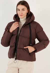 LELA REGULAR FIT - Žieminė striukė - brown