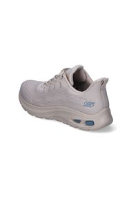 Skechers SLEEK WAVES - Sneakers basse - braun