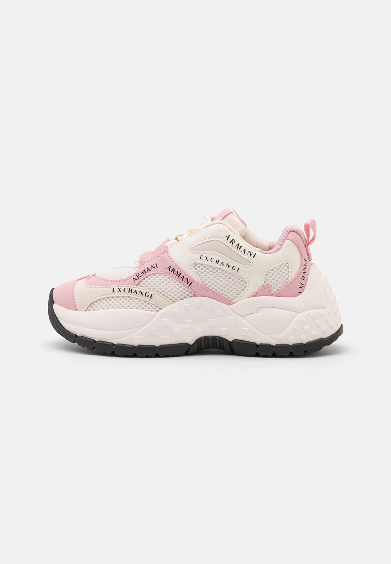 Armani Exchange Sneakers laag crème Armani Exchange Sneakers laag crème