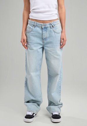 MONTANA - Jean boyfriend - vintage bright