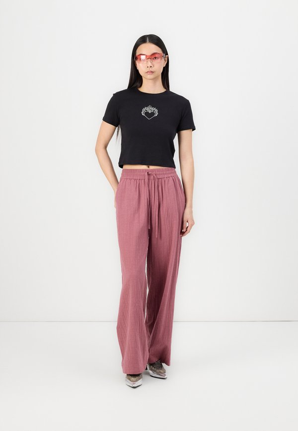 ONLTIZANA LOOSE PANTS - Trousers - renaissance rose4