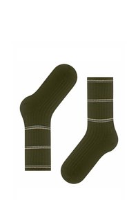 Calzini verde oliva con texture a coste, caratterizzati da due strisce orizzontali in colori più chiari. Il design include una punta arrotondata e la lunghezza alla caviglia.