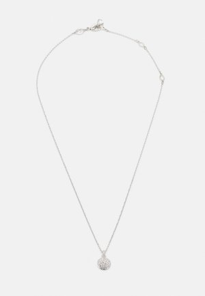 Collier en chaîne d'argent délicate avec un petit pendentif rond serti de cristaux étincelants et une fermeture à mousqueton.