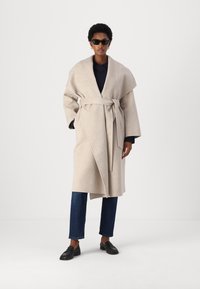 IVY OAK CARRIE ROSE - Cappotto classico - light sand