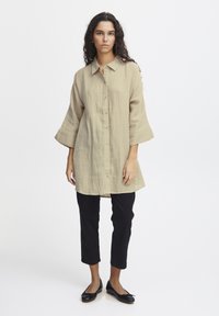 ICHI Vestido camisero - doeskin