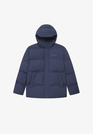 Jachetă tip puffer de culoare albastru marin, cu glugă, având închidere prin fermoar în față, două buzunare laterale și un logo pe piept. Textură netedă, croială supradimensionată.