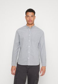 Only & Sons ONSALVARO STRIPE - Košeľa - dark navy
