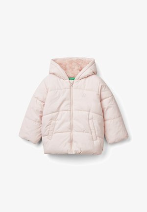 Chaqueta acolchada para niños de color rosa claro con capucha forrada en suave piel sintética rosa y cierre frontal con cremallera.