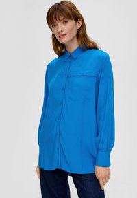 s.Oliver - AUS REINER - Bluza z gumbi - royalblau Miniaturna slika 1