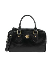 Borsa a mano nera in pelle con doppi manici, tracolla regolabile e hardware in tonalità oro che presenta una placca centrale ovale con logo.
