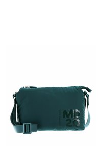 Sac bandoulière rectangulaire vert foncé avec bandoulière réglable, fermeture éclair et lettrage brillant "MD20" sur le devant.
