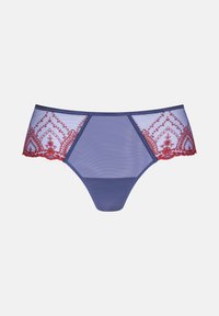 Fialové síťované spodní prádlo s červenými vyšívanými detaily a vlnkovanými okraji, s tvarovaným pasem pro moderní design.