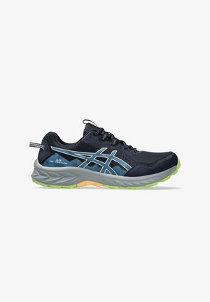 Heren hardloopschoenen met een donkergroene mesh bovenwerk, lichtblauwe accenten, grijze tussenzool en groene rubberen buitenzool met gestructureerde patronen.
