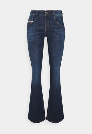 Jeansy Bootcut