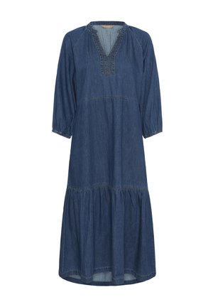 Lange denimjurk met driekwart pofmouwen, V-hals en geplooid rokgedeelte aan de zoom.