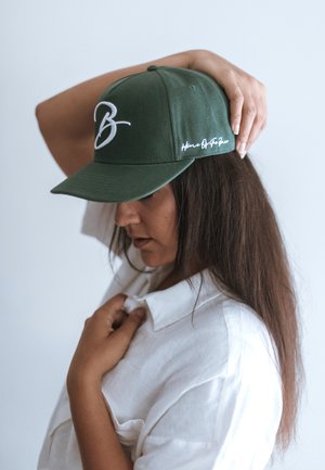 B SCRIPT - Cap - green
