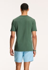 Shiwi Apdrukāts T-krekls - dark green