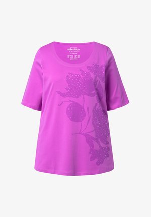 Fialové bavlněné tričko s krátkým rukávem, zdobené květinovým motivem s metalickými akcenty. Hladký povrch. Kolo výstřih.