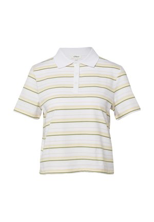 Biała koszulka polo z krótkim rękawem z poziomymi jasnooliwkowymi i beżowymi paskami oraz białym kołnierzem zapinanym na guziki.