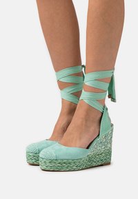 alma en pena chaussures