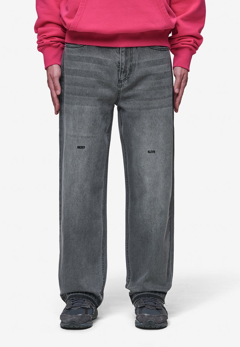 Pegador BARROW - Ohlapne kavbojke - washed anthracite