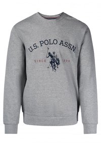 Felpa grigia a girocollo con la scritta "U.S. Polo Assn. Since 1890" e grafica di due giocatori di polo a cavallo in blu navy e rosso.
