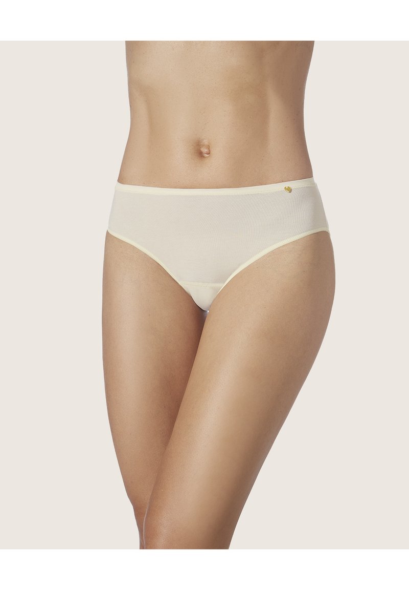 ZD Zero Defects - DIANA SOYA - Briefs - Natural, Enlarge