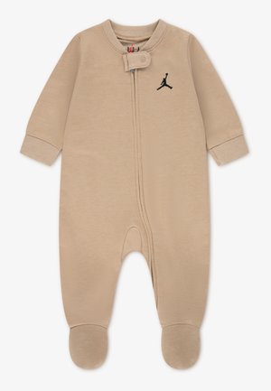 Jordan JUMPMAN FOOTED COVERALL - Pijama de bebé - hemp